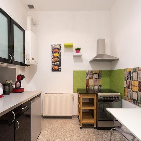Belvedere Central Apartment Vienna Exterior photo