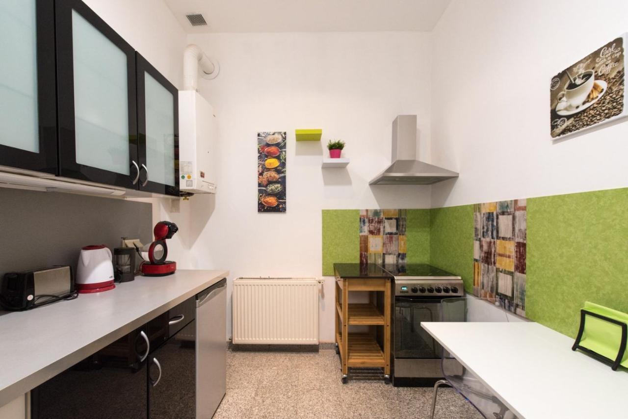 Belvedere Central Apartment Vienna Exterior photo